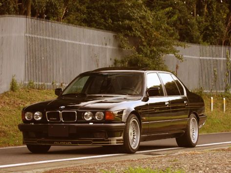 B11, 1987–1993