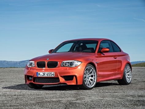 1M, E82, 2010–2012