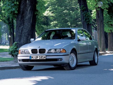 5-Series, E39, 1995–2000
