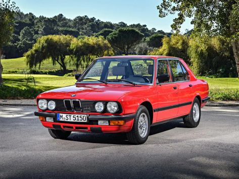 5-Series, E28, 1981–1987