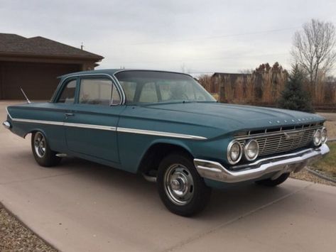 Impala, 1960–1961