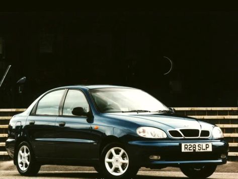 Lanos, T100, 1997–2000