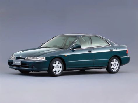 Integra, 1995–1997