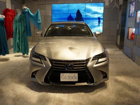 GS300h, L10, 2015–2020