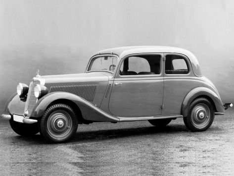 W136, W136S, 1936–1942