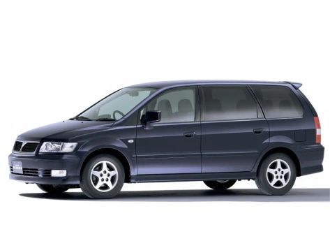 Chariot Grandis, 2000–2003