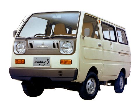Minicab, 1976–1977