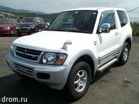 Pajero, V70, 1999–2002
