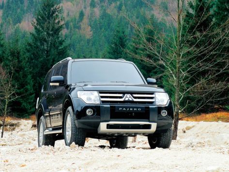 Pajero, V90, 2006–2011