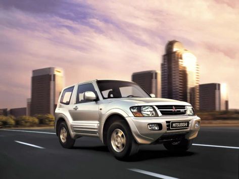 Pajero, V70, 1999–2003