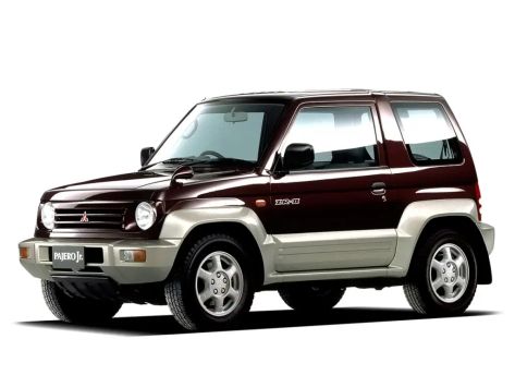 Pajero Junior, 1995–1998