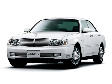 Cedric, Y34, 2001–2004