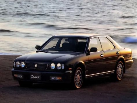 Cedric, Y32, 1993–1995