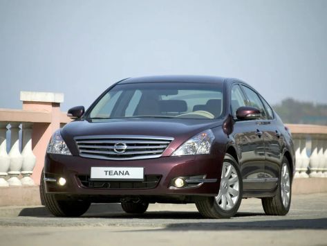 Teana, J32, 2008–2011