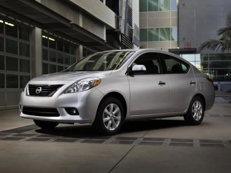 Versa, C17, 2011–2014