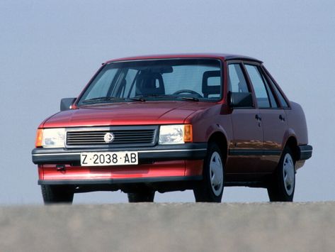 Corsa, A, 1985–1990