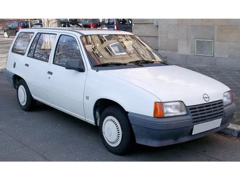 Kadett, E, 1984–1989