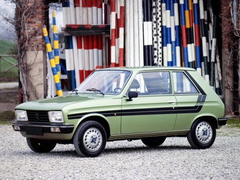 104, 1976–1988