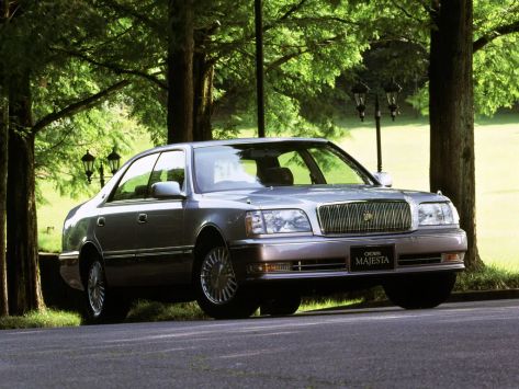 Crown Majesta, S150, 1995–1997