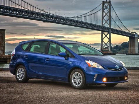 Prius v, 2011–2014