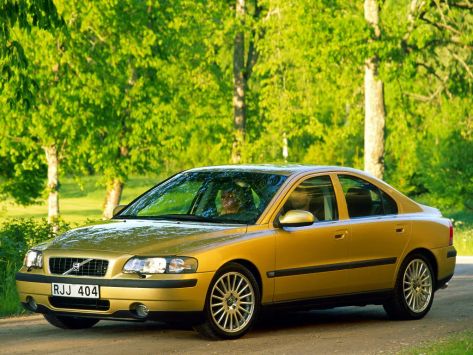 S60, P24, 2000–2004