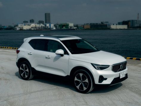 XC40, 2022